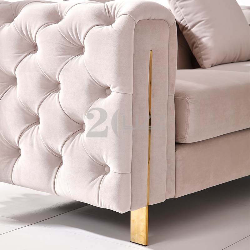 Modernes Luxus-Sofa aus Chesterfield-Stoff
